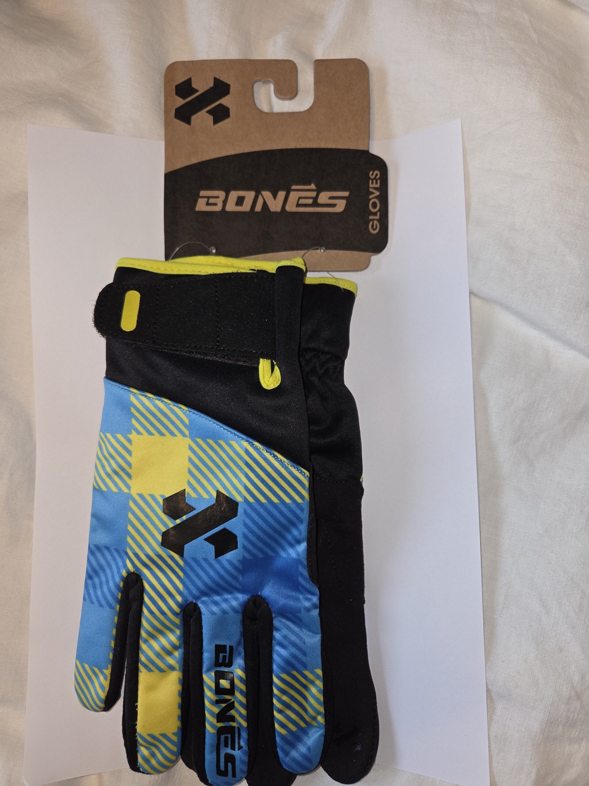 Skidhandske Svensk höst/vår - toppen för skidskytte -stl 9 endast 1 par kvar